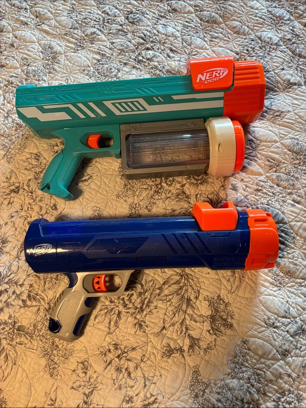 NERF DOG Ball Blaster Duo